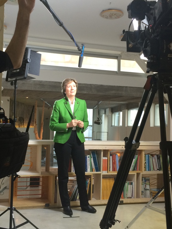 LA PSICOLOGÍA, PROTAGONISTA DE UNA CAMPAÑA DE SENSIBILIZACIÓN NACIONAL SOBRE EDUCACIÓN EN LOS MEDIOS DE COMUNICACIÓN.